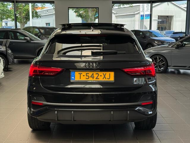 Audi Q3 Sportback 40 TFSI quattro S-line / Pano / Keyless / 360 cam