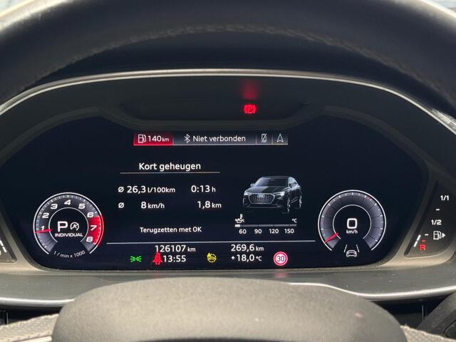 Audi Q3 Sportback 40 TFSI quattro S-line / Pano / Keyless / 360 cam