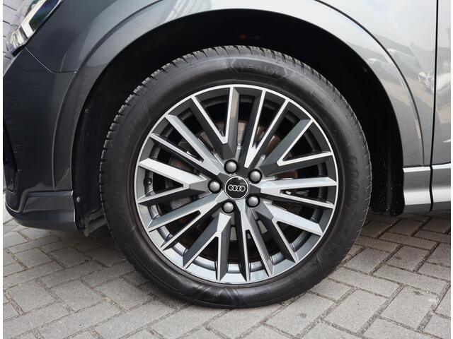 Audi Q3 Sportback 40 TFSI quattro S Edition | S-line | Pano | Trekhaak | all weather banden | Leer