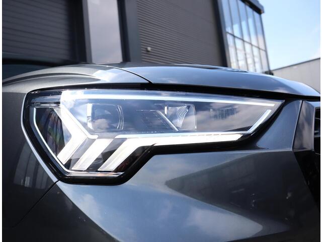 Audi Q3 Sportback 40 TFSI quattro S Edition | S-line | Pano | Trekhaak | all weather banden | Leer