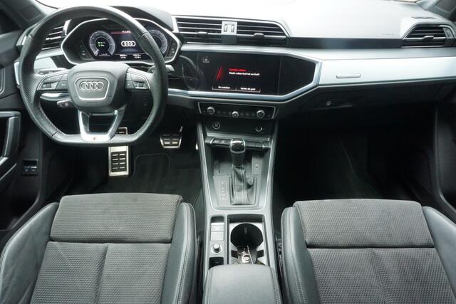 Audi Q3 45 TFSI e S edition Camera/Navi/20 Inch!