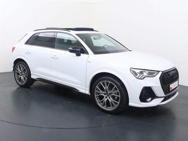 Audi Q3 35 TFSI S edition Competition | 150 PK | Automaat | Panoramadak | Matrix LED koplampen | 20" LM velgen | S-line | Sonos premium sound | Dodehoek detectie |