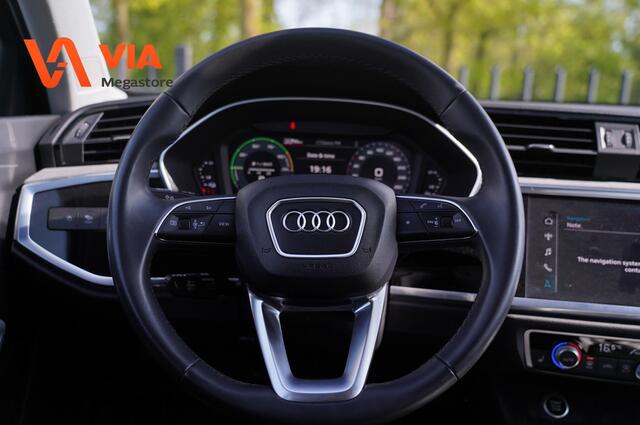 Audi Q3 Black & Blue S-Edition | 45e TFSi PHEV | LED | PDC | S-Line int. | ACC | ECC |