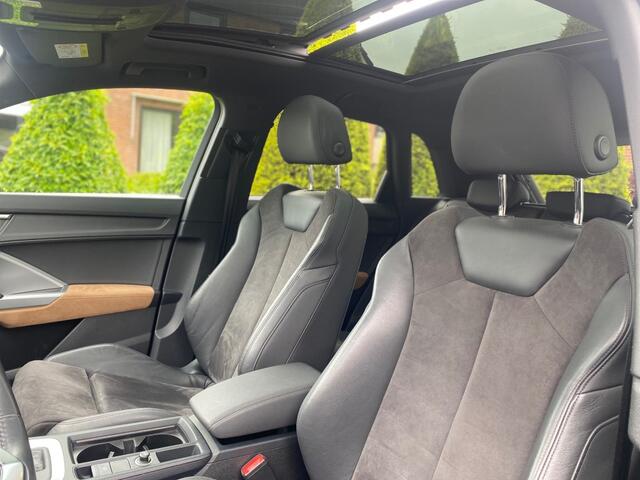 Audi Q3 35 TFSI S-Line edition LED Matrix Panoramadak Standkachel Audi Exlusive