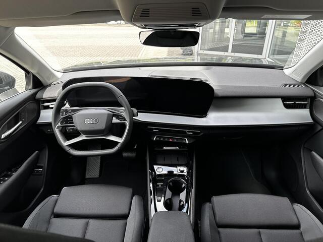Audi Q3 Advanced edition (A3) e-hybrid 200 kW / 272 PK SU