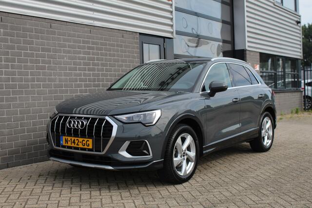 Audi Q3 35 TFSI S Edition / Carplay / LED / Stoelverwarming