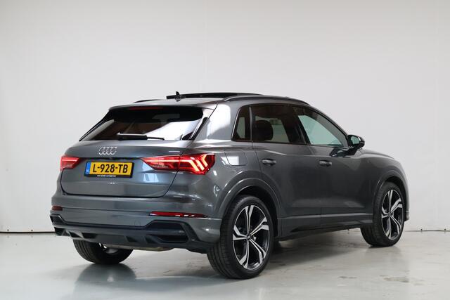 Audi Q3 40 TFSI quattro 3X S-Line | Pano | Sfeer | Camera | Virtual | Dealer oh |