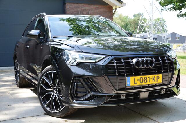Audi Q3 35 TFSI S Line edition Automaat/Navi/Virtual-Dashbord/Navi/Cruise control adaptief met Stop&Go/Ecc/Pdc/Panoramadak/Privacy-Glass/Wegklapbare trekhaak