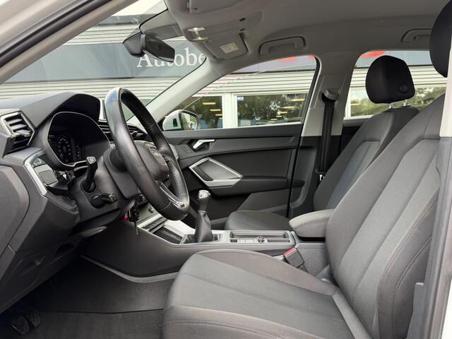Audi Q3 35 TFSI | CarPlay | ACC | Dodehoek | Trekhaak wegklapbaar