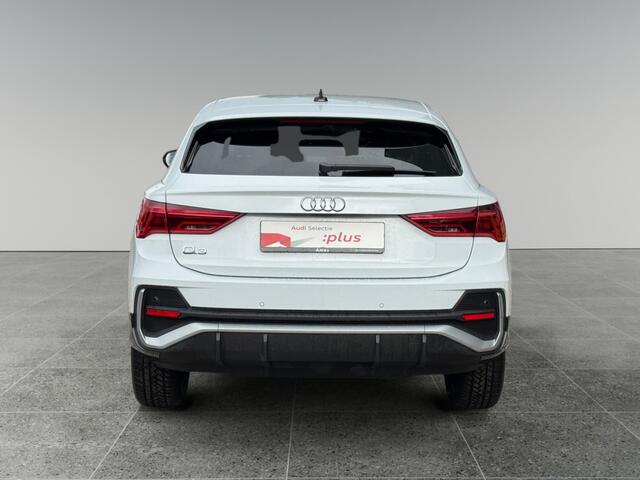 Audi Q3 Sportback 45 245pk TFSI e S Edition MMI navigatie plus | Adaptive cruise control | Sportstoelen voorin