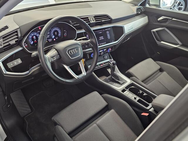 Audi Q3 Sportback 45 TFSI e | 20 inch | Adaptive Cruise | Parkeersensoren | Led |