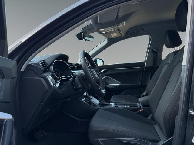 Audi Q3 45 245pk TFSI e S edition MMI navigatie plus | Adaptive cruise control | Parkeerhulp plus