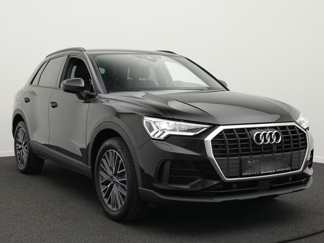 Audi Q3 45 Tfsi-e S-LINE ** LED, VIRTUAL, TREKH, ACC, ACC, CAMERA, 19-inch LMV ** 1e EIG - UNFALLFREI ** ** INFORMEER OOK NAAR ONZE AANTREKKELIJKE FINANCIAL-LEASE TARIEVEN **