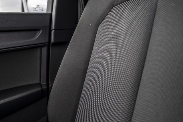 Audi Q3 35 TFSI Pro Line | E-trekhaak | Stoelver. | LED