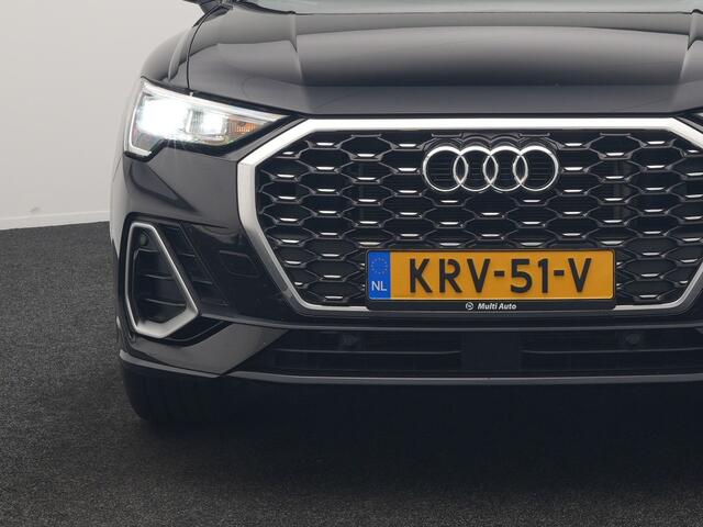 Audi Q3 Sportback 45 TFSI e 2x S Line PHEV 245pk Dealer O.H. | Trekhaak Af Fabriek | Blis | Sportstoelen Verwarmd | Apple Carplay | Sfeerverlichting | Navigatie | DAB | 19"L.M | Virtual | Plug In Hybrid |