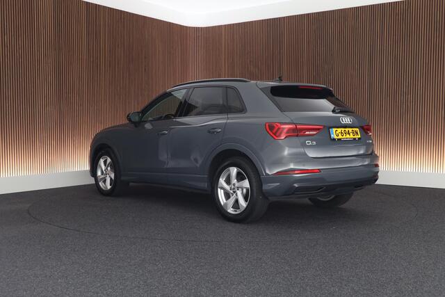 Audi Q3 35 TFSI 150pk S-Tronic Advanced LED Koplampen Stoelverwarming Trekhaak ACC Parkeersensoren