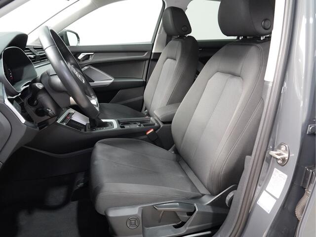 Audi Q3 45 TFSI e 245 pk PHEV Business Edition Navigatie, Trekhaak, Clima, Stoelverwarming
