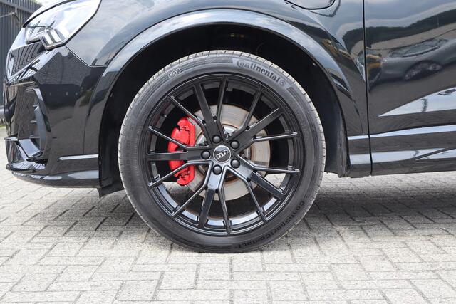 Audi Q3 Sportback 45 TFSI e 3x S-Line Black pack/Panoramadak/360 graden camera/Sonos audio/Apple carplay/Stoelverwarming/Parkeersensoren/Navigatie/20 inch LM velgen