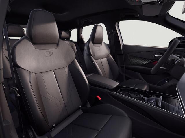 Audi Q3 e-hybrid S Edition 272pk Sonos | HUD | Pano
