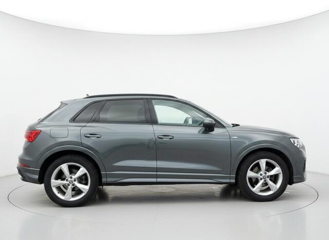 Audi Q3 35 TFSI S-Line, Xenon, Navi, ACC, Lane, 360 Camera