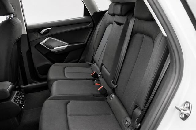 Audi Q3 45 TFSI e S edition | All-in prijs incl. 12 mnd BOVAG garantie | Stoelverw.