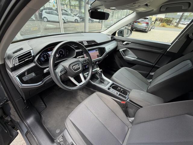 Audi Q3 35 TFSI 150PK AUT. *!* NAVI/ CARPLAY/ CAMERA/ TREKHAAK/ 75 DKM *!*