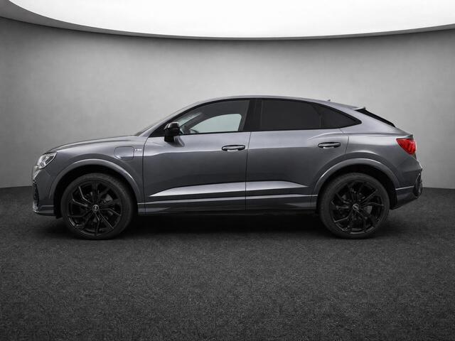 Audi Q3 Sportback 45 TFSI e 245pk S Edition · Panoramadak · Lederen Bekleding · 360 Camera · Wegklapbare Trekhaak · SONOS Audio · Stoelverwarming · Elek. Achterklep · 21'' velgen · Adaptive Cruise Control ·