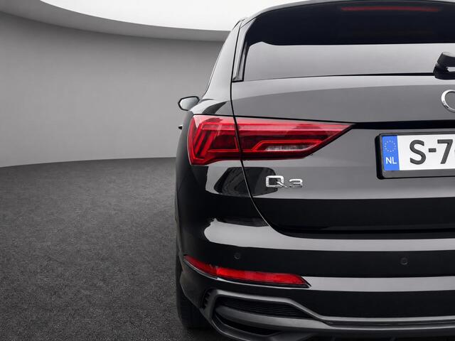 Audi Q3 35 TFSI 150pk S edition · Apple/Android Car Play · 20'' Lichtmetalen Velgen · Elek. inklapbare buitenspiegels · Audi Sound · Virtual Cockpit · Garantie t/m 16-01-2027 of 100.000km