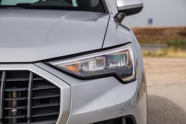Audi Q3 45 TFSI e edition VIRTUAL COCKPIT / CRUISE CONTROLE / AIRCO / BRUIN LEER / PHEV