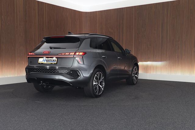Audi Q3 1.5 272pk e-hybrid S edition Trekhaak Camera Keyless Panoramadak Stoelverwarming Virtual Cockpit Navigatie 2x S-Line