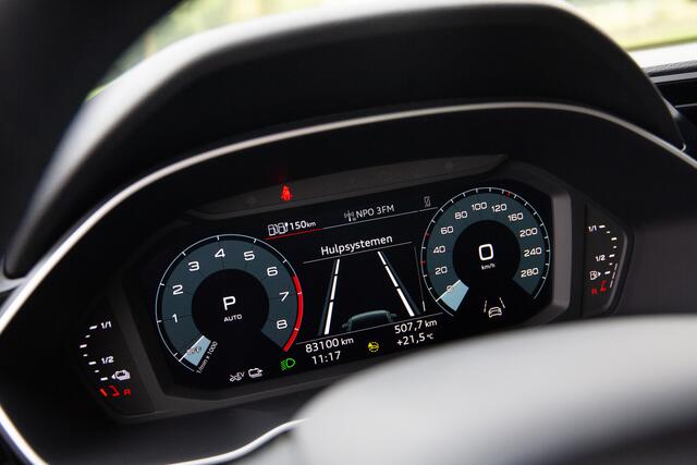 Audi Q3 45 TFSI e Advanced edition , SOH 89,2%, Adap. cruise, Trekhaak, Carplay,