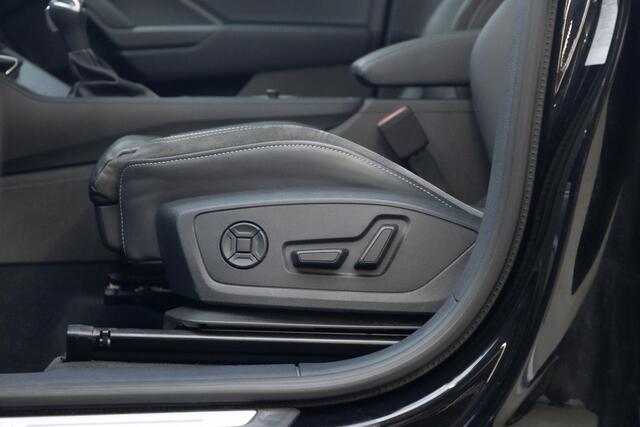 Audi Q3 45 TFSI e S edition | 360 Graden | Stoelverw. | Leren Bekleding |