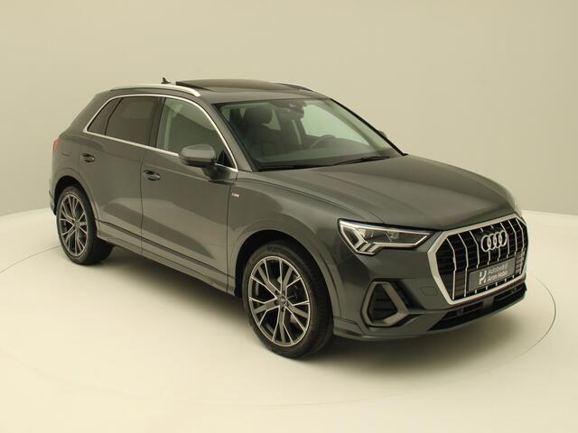 Audi Q3 35 TDI S-Line Pano, Trekhaak, Keyless, ACC