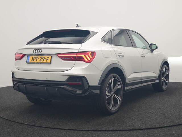 Audi Q3 Sportback 45 TFSI e 2x S Line PHEV 245pk Dealer O.H | Adaptive Cruise | Camera | Blis | Matrix LED | Sportstoelen Verwarmd | Sfeerverlichting | Navigatie | DAB | 20"L.M | Virtual | Plug In Hybrid |
