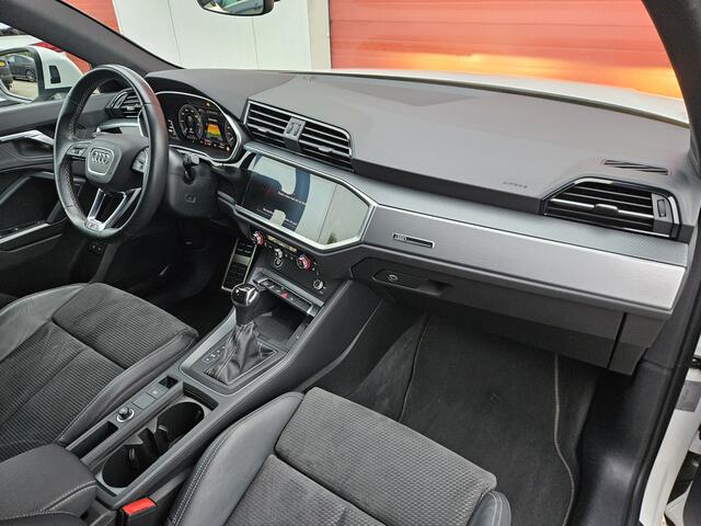 Audi Q3 Sportback 45 TFSI e S-Line | ACC | Camera | Carplay Rijklaar inclusief 1 jaar BOVAG garantie!