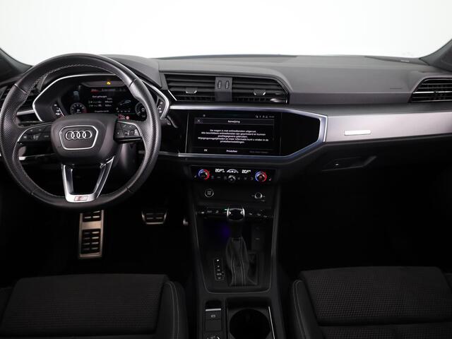 Audi Q3 Sportback 45 TFSI e S Edition 245pk | Navigatie | Elektrisch verstelbare voorstoelen | Sonos Audio | Adaptieve cruise controle | Stoelverwarming | S-line interieur