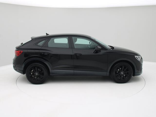 Audi Q3 Sportback 35 TFSI Advanced Edition / Elec.Klep / Camera / Navi / LED / Carplay / Origineel NL