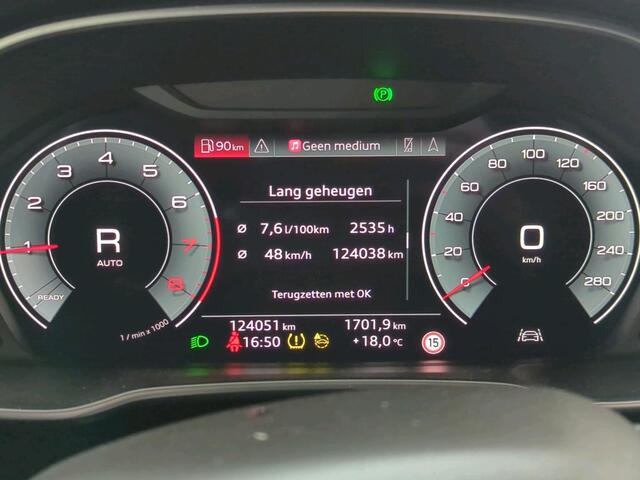 Audi Q3 Sportback 35 TFSI S Edition Panoramadak, Camera, Carplay WM