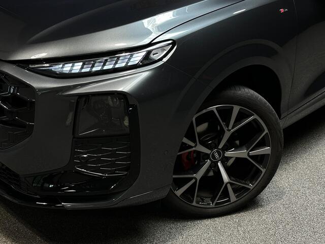 Audi Q3 Sportback 35 TFSI S Edition Competition |Panorama|360camera|Sfeer|Memory|ACC