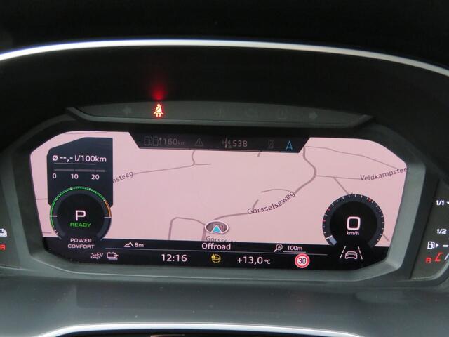 Audi Q3 45 TFSIe 245pk EDITION / 20 Inch / Camera / Matrix Led / Keyless / Elec.achterklep BOVAG garantie