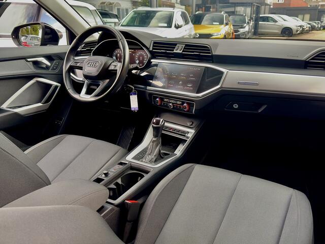 Audi Q3 Sportback 45 TFSI e AUT6 BLACK-EDITION 2024 !! APPLE-CARPLAY DIGI-DASH AIRCO LED LMV PDC