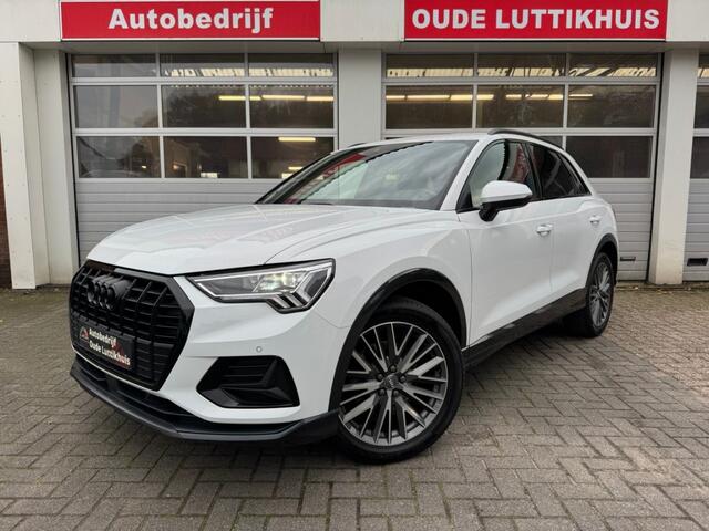 Audi Q3 35 TFSI 150PK S-Tronic S-Line Black Optic Matrix LED Leder Cruise PDC