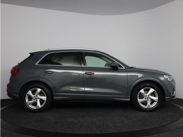 Audi Q3 35 TFSI Pro Line | 150pk | Automaat | Leder | Trekhaak wegklapbaar