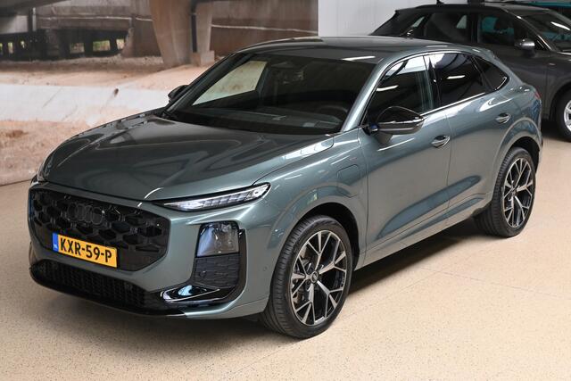 Audi Q3 Sportback 1.5 e-hybrid 272pk S edition | Matrix | Sonos | Head-up | Trekhaak | 100% (Dealer) onderhouden label