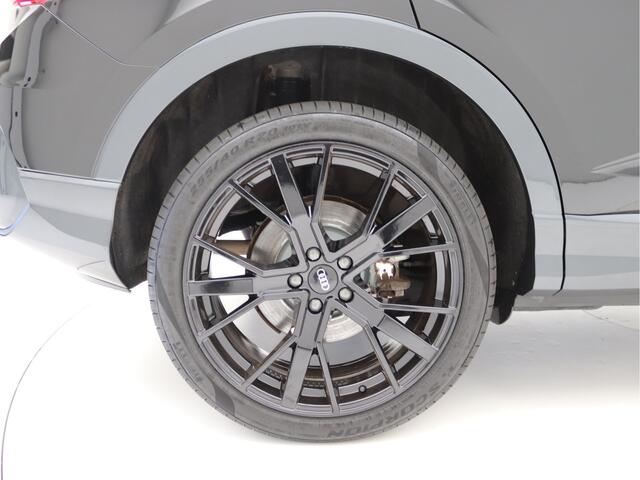 Audi Q3 Sportback 45 TFSI e Edition Camera, ACC, Carplay, Stoelverwarming