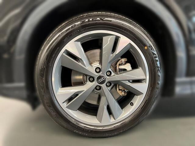 Audi Q4 50 Launch Edition S Competition 77 kWh Panorama HUD Leder 20LM