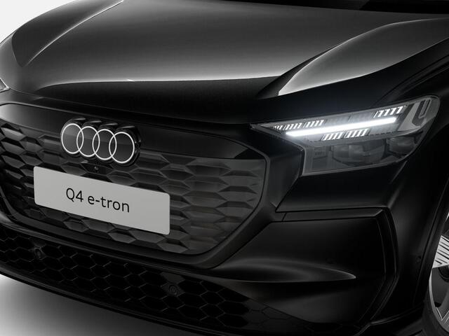 Audi Q4 Advanced edition performance 286 PK · Tech plus · Trekhaak elek. wegklapbaar · Lendensteun in voorstoelen