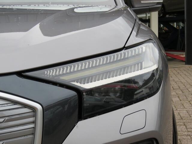 Audi Q4 40 LAUNCH EDITION ADV. 77kWh / Trekhaak / Head up / 20 inch / BOVAG garantie