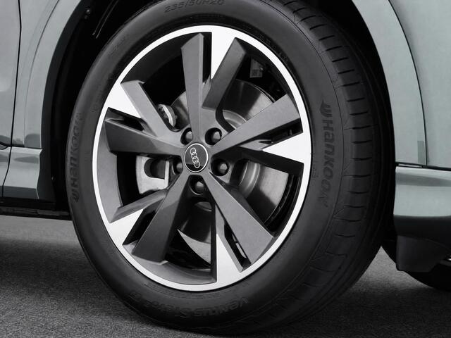 Audi Q4 S edition performance 82 kWh 286 PK · Trekhaak elek. wegklapbaar · Optiekpakket zwart · Glazen panoramadak
