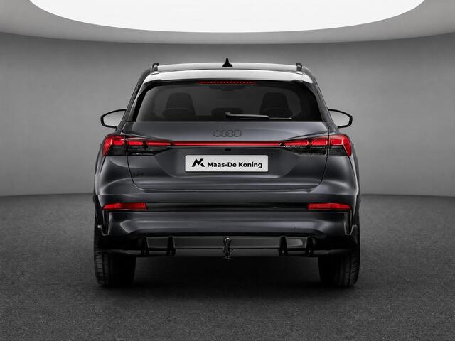 Audi Q4 S edition performance 82 kWh 286 PK · Glazen panoramadak · Trekhaak elek. wegklapbaar · Optiekpakket zwart